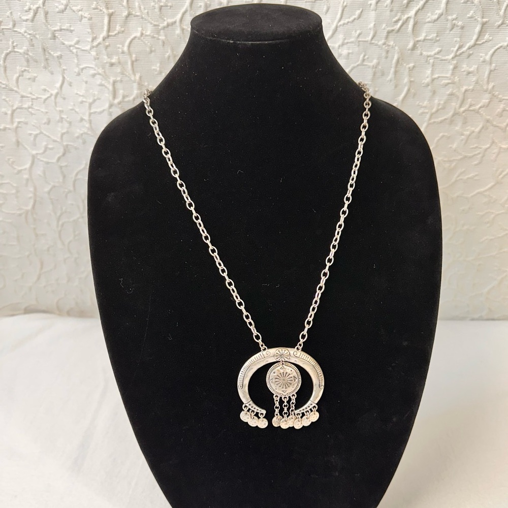Pendant VintageWomen's Necklace Rhinestone Chain Tassel Golden Tone Fashion